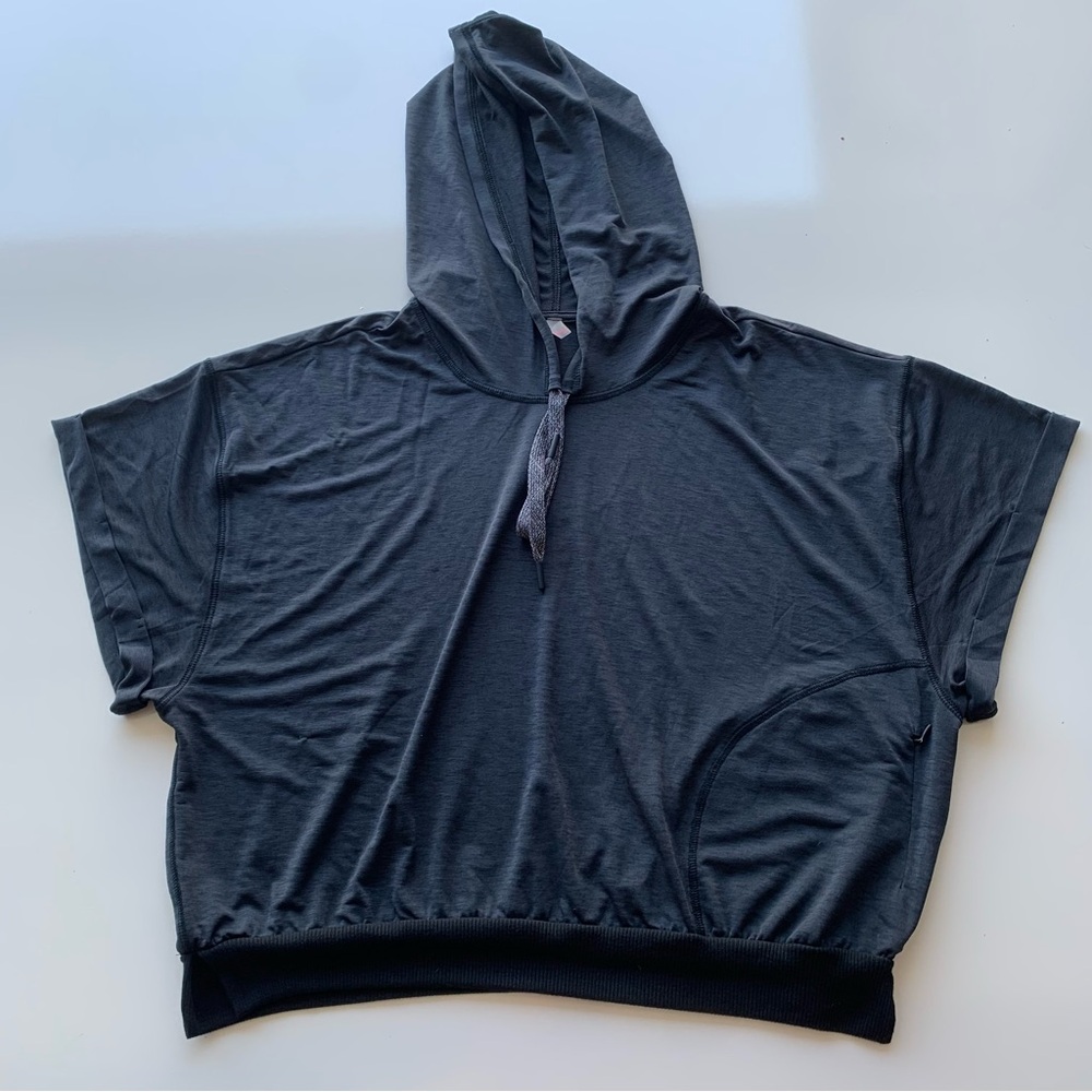 Free People‎ Movement Rally Tee Black Hooded Short Sleeve Light Top Womens L